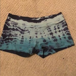 Tye dye booty shorts
